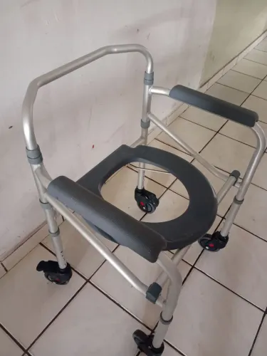 Cadeira de Banho