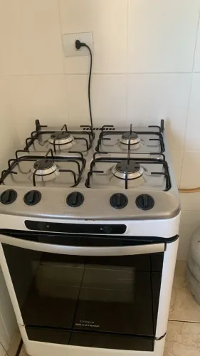 Fogão Brastemp com forno