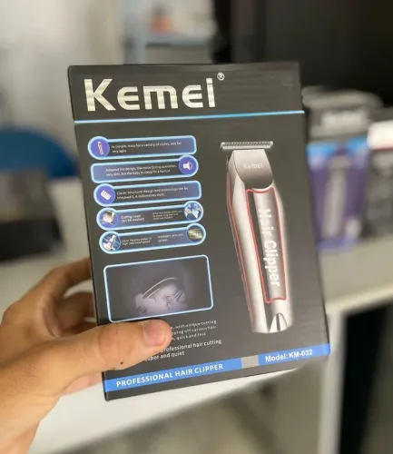 Máquina de barbear Kemei KM-032 Sem Fio