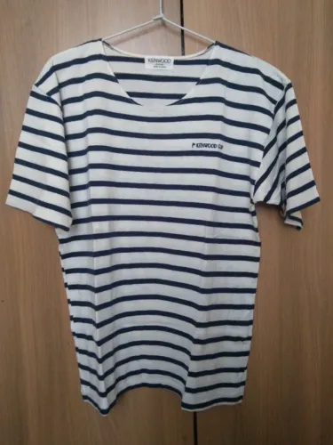Camiseta listrada navy