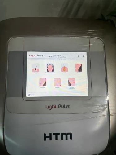 LIGHT PULSE - EQUIPAMENTO ESTÉTICO MULTIFUNCIONAL 