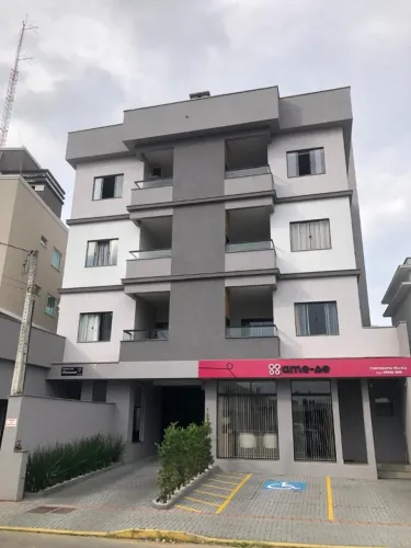 Alugo apartamento no centro de Guaramirim 1 quarto