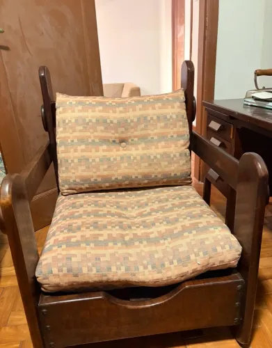 Conjunto de 2 Poltronas em Sucupira Maciça - Estilo Rústico