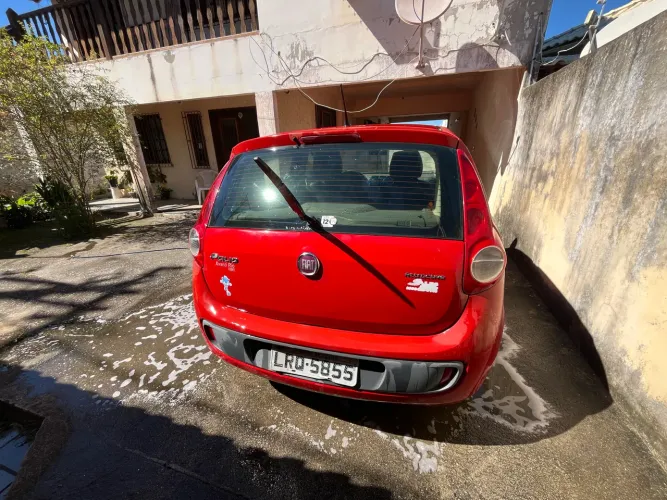 Fiat Palio Attractive 1.0 EVO Fire Flex 8V 5P 2015