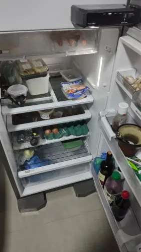 Vendo geladeira 