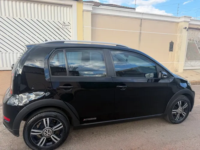 Volkswagen Up! Extreme 1.0 TSI Total Flex 12V 5P 2021