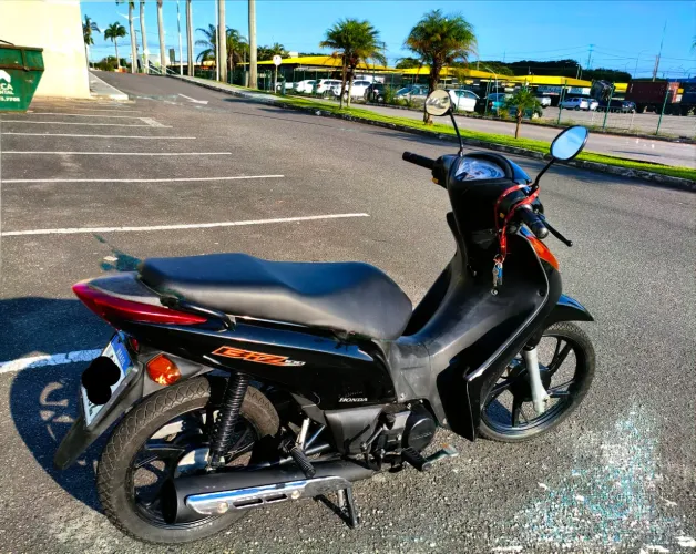 Honda Biz KS 100 2014 - Muito conservada