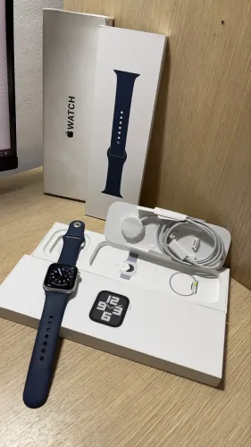Apple Watch SE 2º Geração + GPS