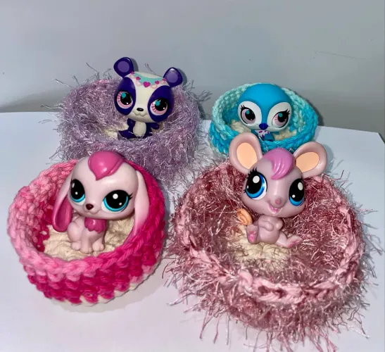 Caminhas artesanais para Littlest Pet Shop LPS ,pets (leia a descrição)
