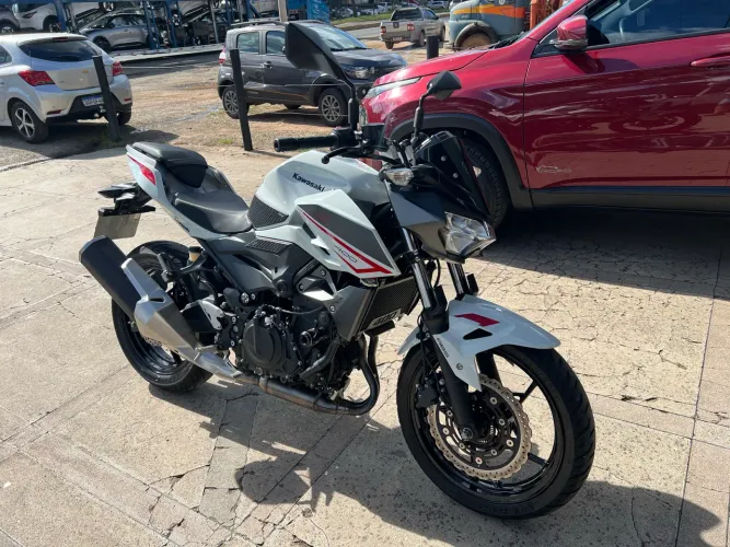 Z400