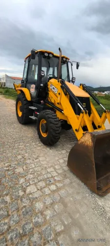 Retroescavadeira jcb 3cx 2022 