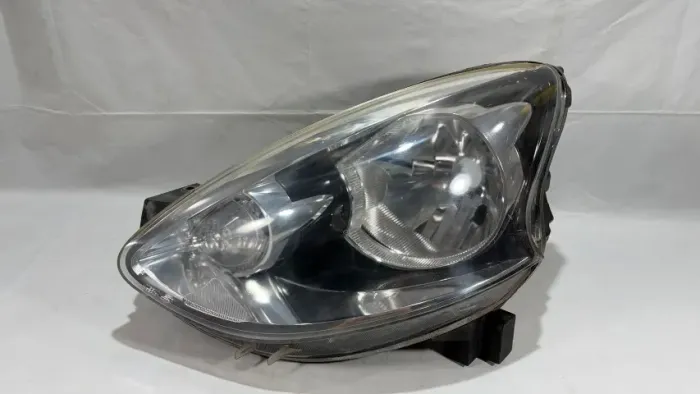 Farol Nissan March 2015/2020 Original