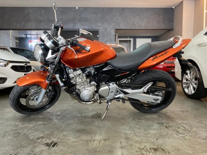 Troco hornet por Xt 660