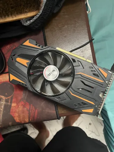 Placa de vídeo AFOX Radeon RX 550