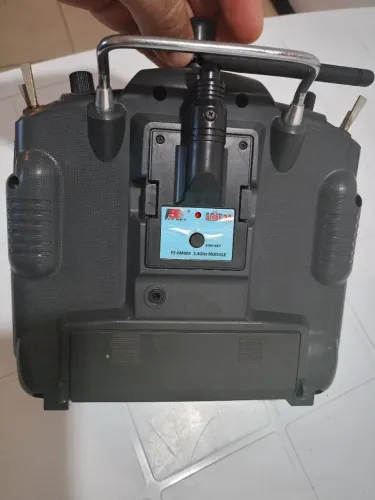 Rádio controle Turnigy