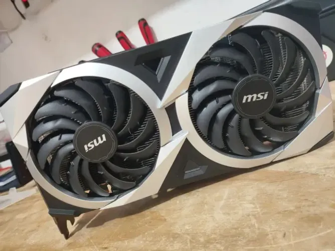 Placa de vídeo RX MSI 6750 XT MECH 2X 12G OC GDDR6 PERFEITA