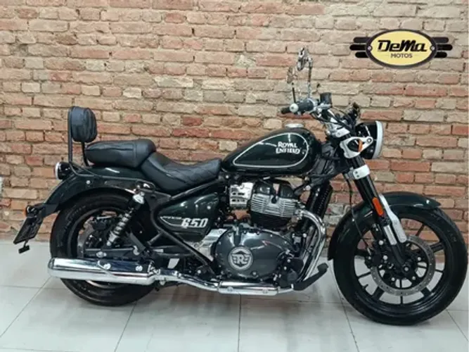 Royal Enfield Super Meteor 650 Astral