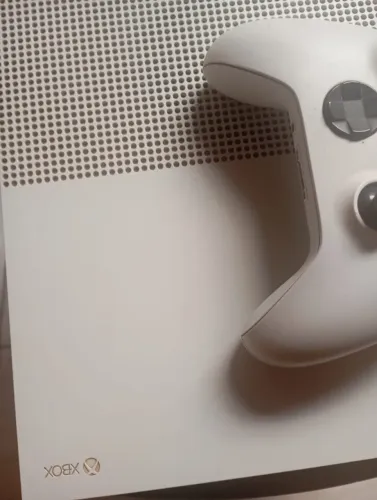 Xbox One S Branco + Controle Original - Funcionando Perfeitamente