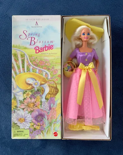 Barbie Spring Blossom Avon 1995
