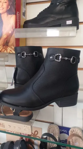 Bota 