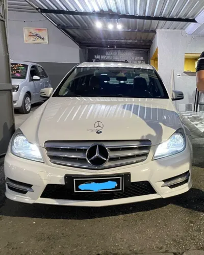 Mercedes-Benz C-180 CGI Sport 1.6 TB 16V 156cv Aut. 2013