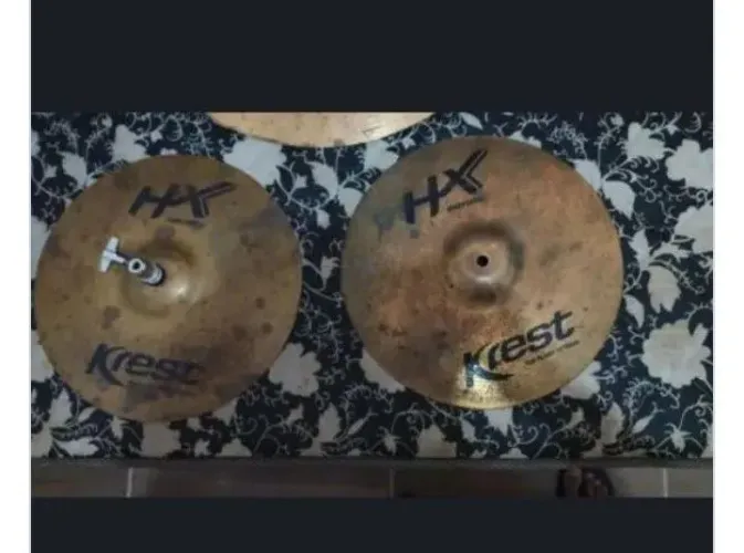 VENDO PRATOS DE BATERIA