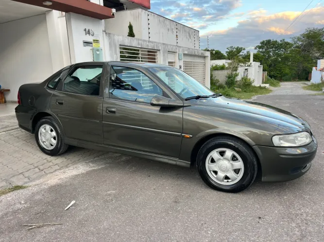 Chevrolet Vectra GLS/expres.2.2/ 2.0 E 2.0 CD 8V 2000