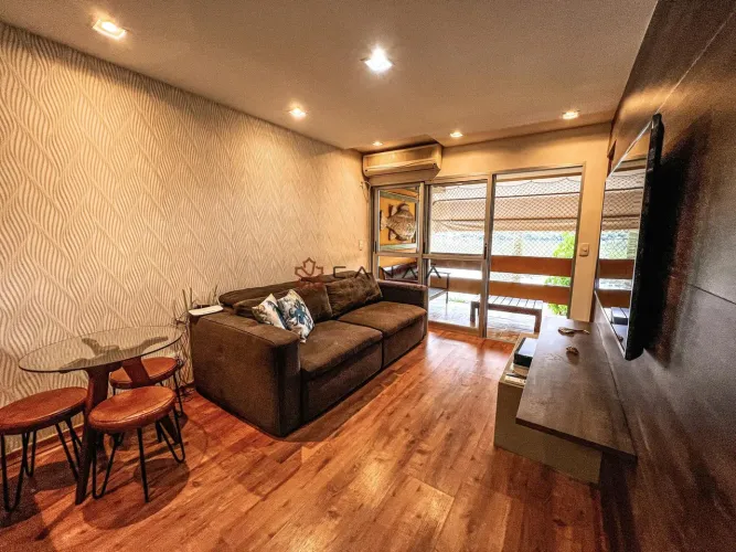 Lindo apartamento a venda em condomínio com marina