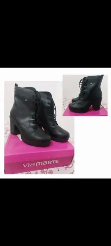 ? Bota Feminina