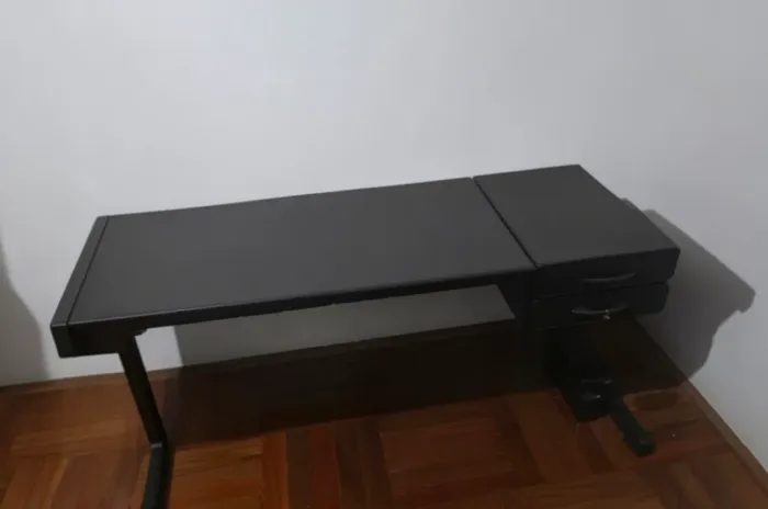2 Mesa de escritório