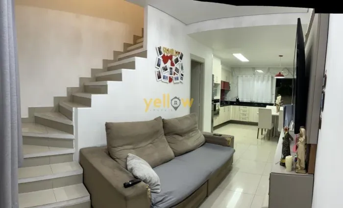 Casa em Condomínio Fechado à Venda em Suzano - 2 Dorms