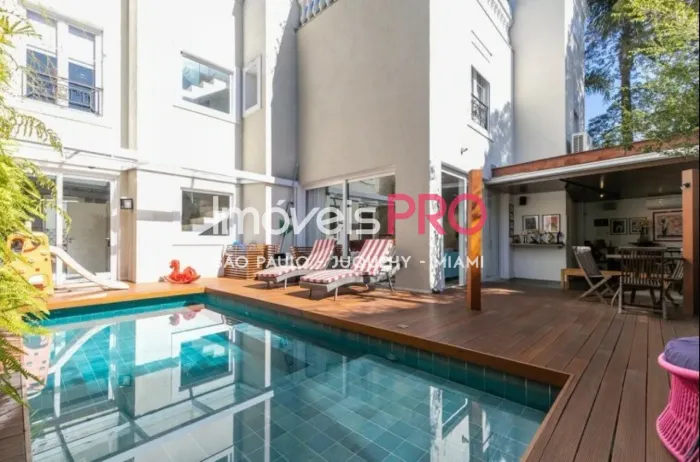 Casa em condomínio Alto da Boa Vista - 5 suítes