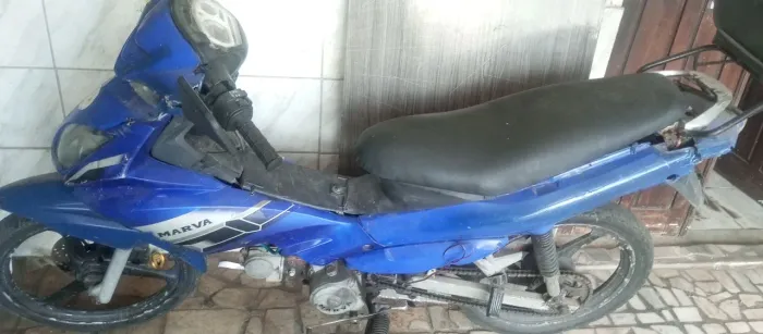 Moto marva 2.200 reais não é 5.000 reaidciquentia ano 2012