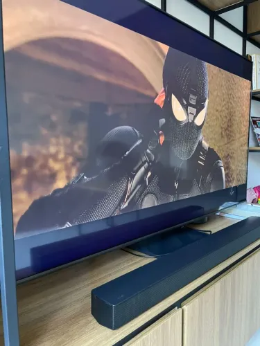 VENDO TV E SOUND BAR SAMSUNG - TV de 55 4k QLED e SoundBar 2.1 com subwoofer sem fio