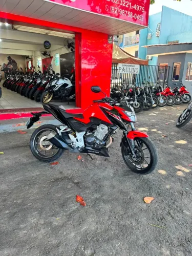 CB 300F 2024/2024 25.000,00
