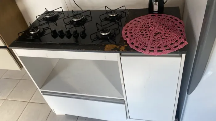 Vende se fogão e balcão