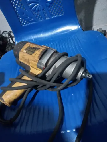 Chave de impacto elétrica