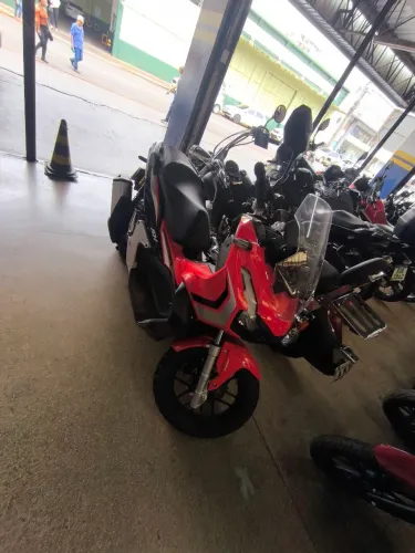 ADV 150