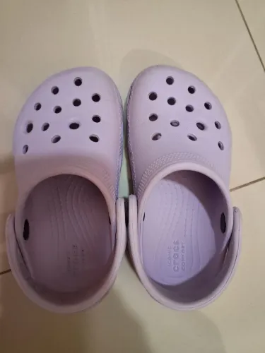 Crocs infantil