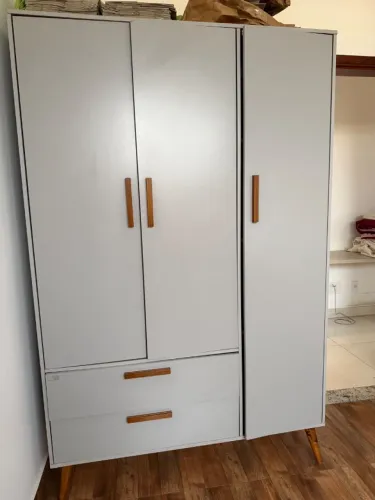 Guarda roupa