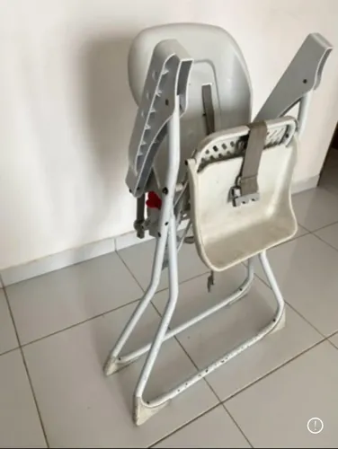 Cadeira de alimentação 