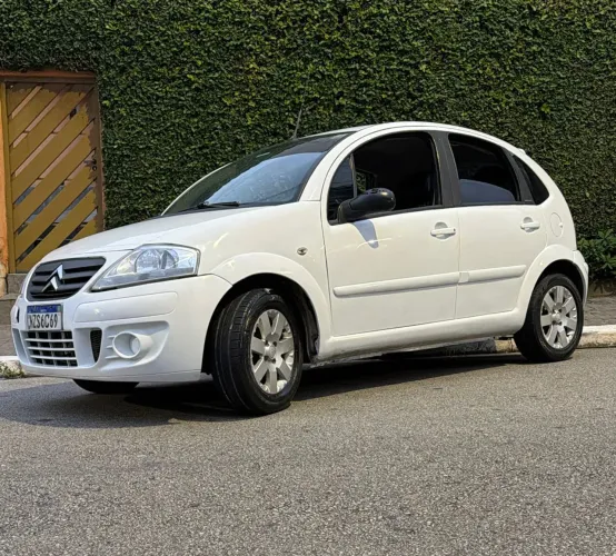 Citroen C3 Exclusive 1.4 Flex 8V 5P 2012