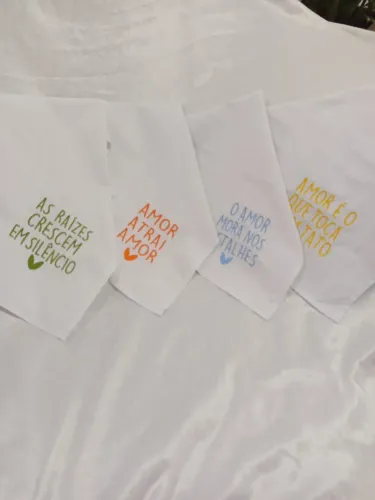 Guardanapos de Pano Personalizados Bordados Casamento