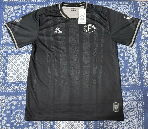 Camisa Oficial Manto da Massa GG na ETIQUETA