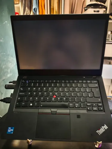 Lenovo ThinkPad T14 Gen 2 | i7 vPro 11ª Ger | 16GB RAM | 512GB SSD