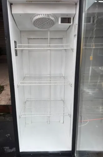 Cervejeira expositora gelopar 414 litros 220v 