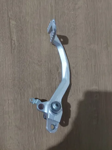 Pedal de freio MT 09 original