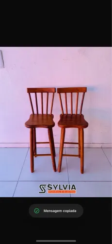 BANQUETAS ASSENTO QUADRADO 