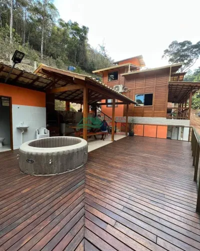 CASA DUPLEX DOMINGOS MARTINS ES