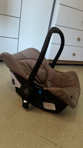 Bebê conforto Galzerano